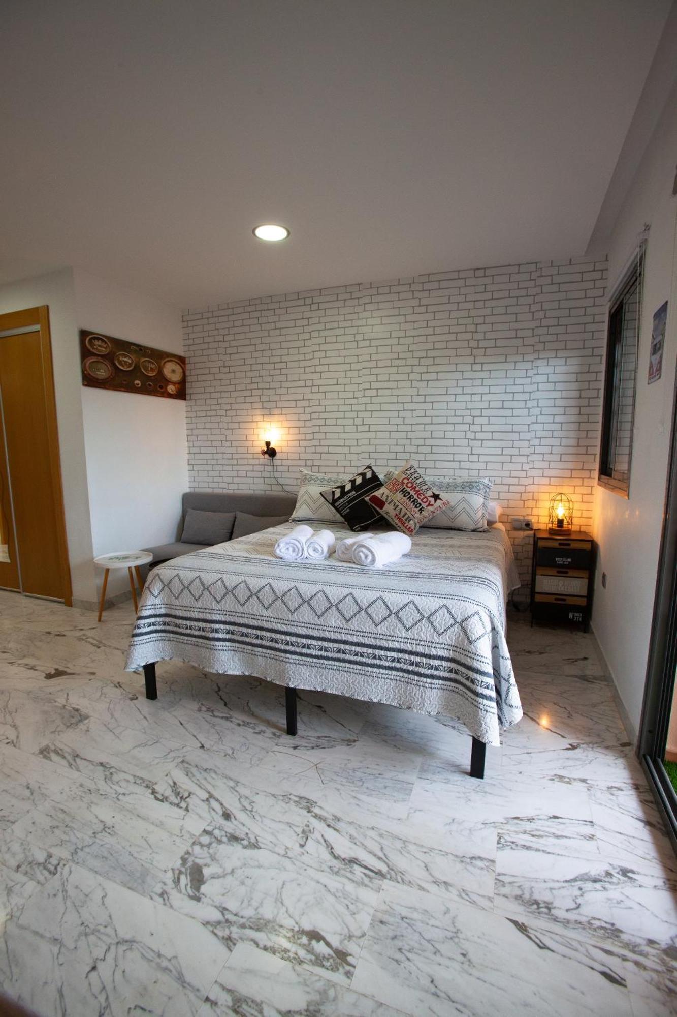 Suites Beach Nature Velez Malaga Room photo